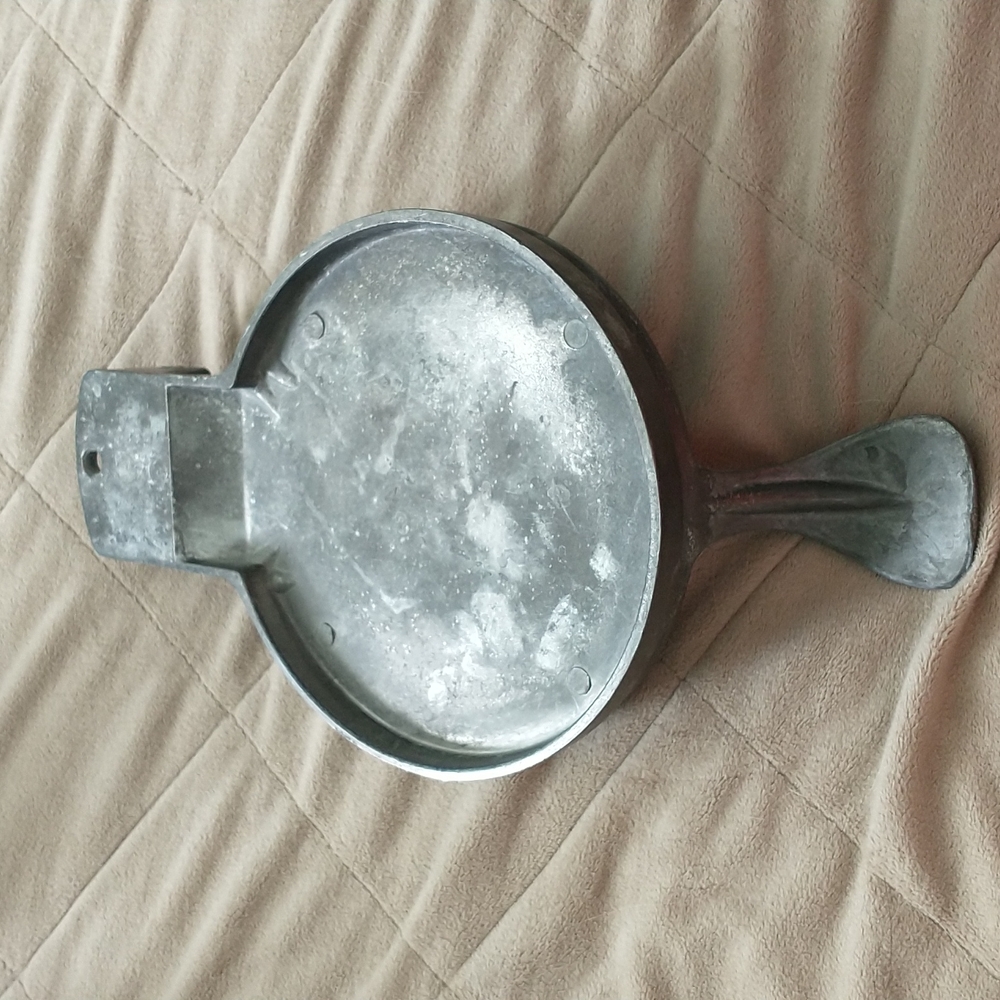 VINTAGE HAMBURGER PRESS 1930'S ALUMINUM MALLARD DUCK - **A22 - Picture 2 of 2